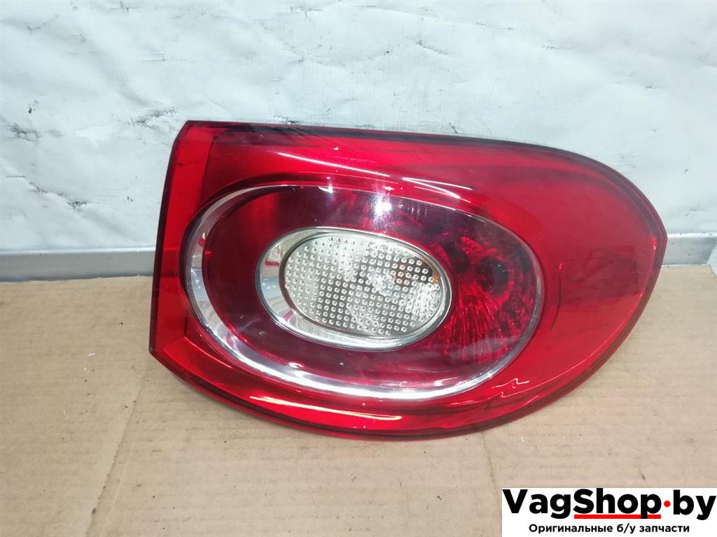 фонарь задний правый Volkswagen Tiguan 1 поколение 2010, 2.0 л., TDi, CFG, дизель, МКПП, серебро, внедорожник 5 дв., полный привод, 5N0945096H - фото №1