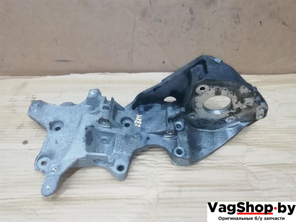 кронштейн двигателя Volkswagen Tiguan 1 поколение 2010, 2.0 л., TDi, CFG, дизель, МКПП, серебро, внедорожник 5 дв., полный привод, 03L903143K - фото №1