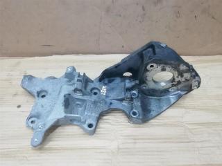 кронштейн двигателя Volkswagen Tiguan 1 поколение 2010, 2.0 л., TDi, CFG, дизель, МКПП, серебро, внедорожник 5 дв., полный привод, 03L903143K