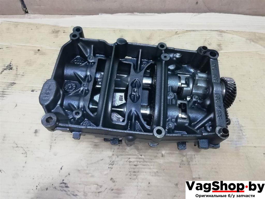 насос масляный Volkswagen Tiguan 1 поколение 2010, 2.0 л., TDi, CFG, дизель, МКПП, серебро, внедорожник 5 дв., полный привод, 03L103295F - фото №1