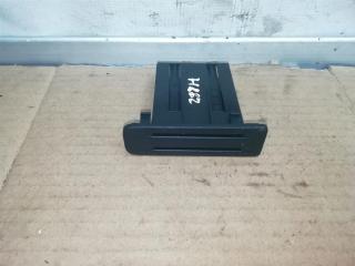 бардачок Volkswagen Tiguan 1 поколение 2010, 2.0 л., TDi, CFG, дизель, МКПП, серебро, внедорожник 5 дв., полный привод, 5M0858373D