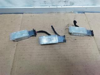 фонарь салона (плафон) Volkswagen Tiguan 1 поколение 2010, 2.0 л., TDi, CFG, дизель, МКПП, серебро, внедорожник 5 дв., полный привод, 6L0947565, 7L0947415