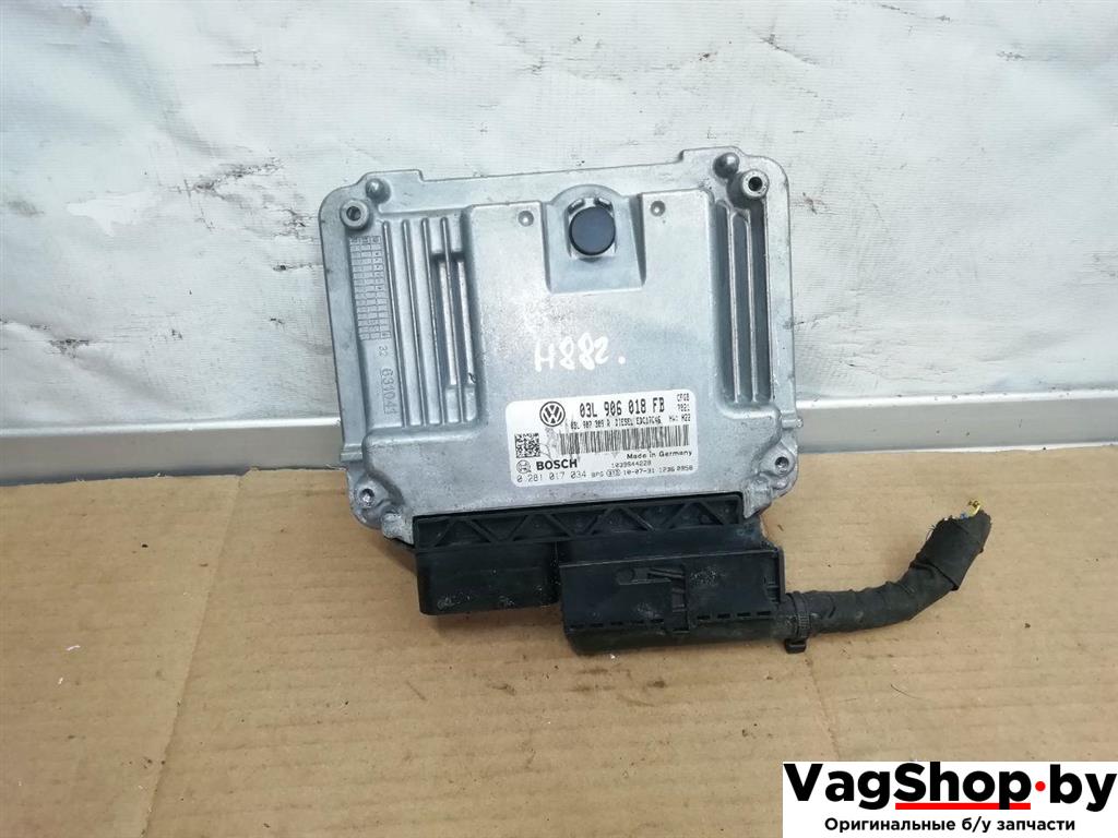 блок управления двигателем Volkswagen Tiguan 1 поколение 2010, 2.0 л., TDi, CFG, дизель, МКПП, серебро, внедорожник 5 дв., полный привод, 03L906018FB - фото №1