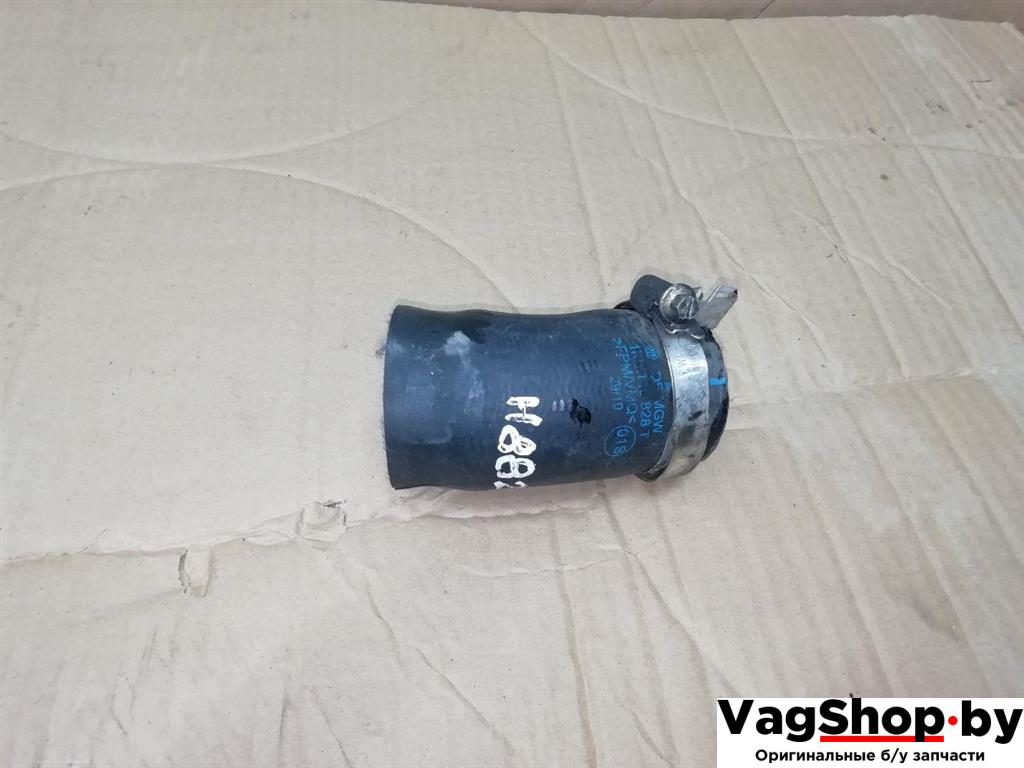 патрубок интеркулера Volkswagen Tiguan 1 поколение 2010, 2.0 л., TDi, CFG, дизель, МКПП, серебро, внедорожник 5 дв., полный привод, 1K0145828T - фото №1