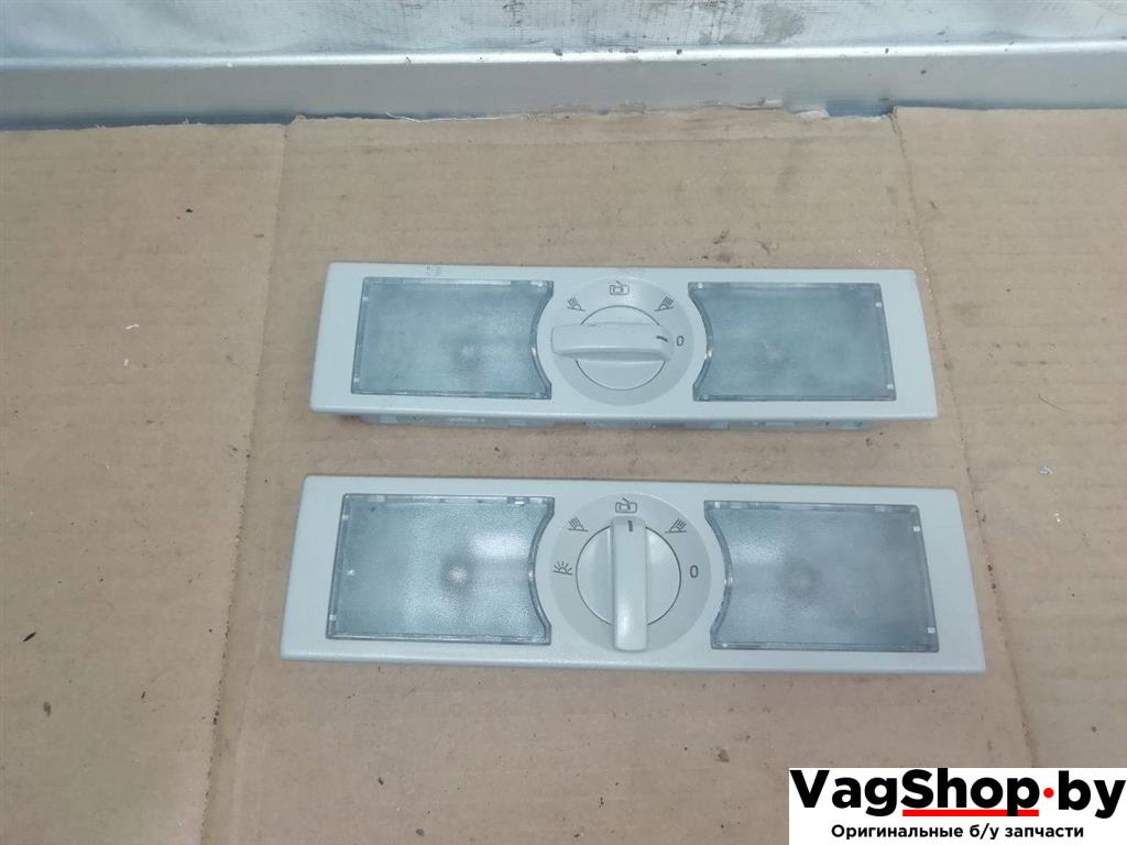 фонарь салона (плафон) Volkswagen Touran 2 2013, 1.6 л., TDi, CAY, дизель, МКПП, черный, минивэн, передний привод, 6Q0947291B - фото №1