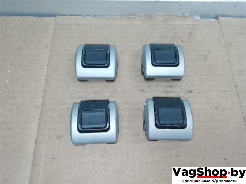 кронштейн (крепление) Audi A6 Allroad Quattro C6/4F 2007, 3.2 л., FSI, AUK, бензин, МКПП, синий, универсал, полный привод, 4F9863539 - фото №1