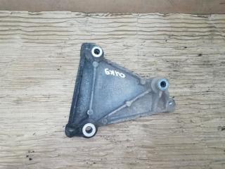 кронштейн компрессора кондиционера Audi A6 Allroad Quattro C6/4F 2007, 3.2 л., FSI, AUK, бензин, МКПП, синий, универсал, полный привод, 06E260835C