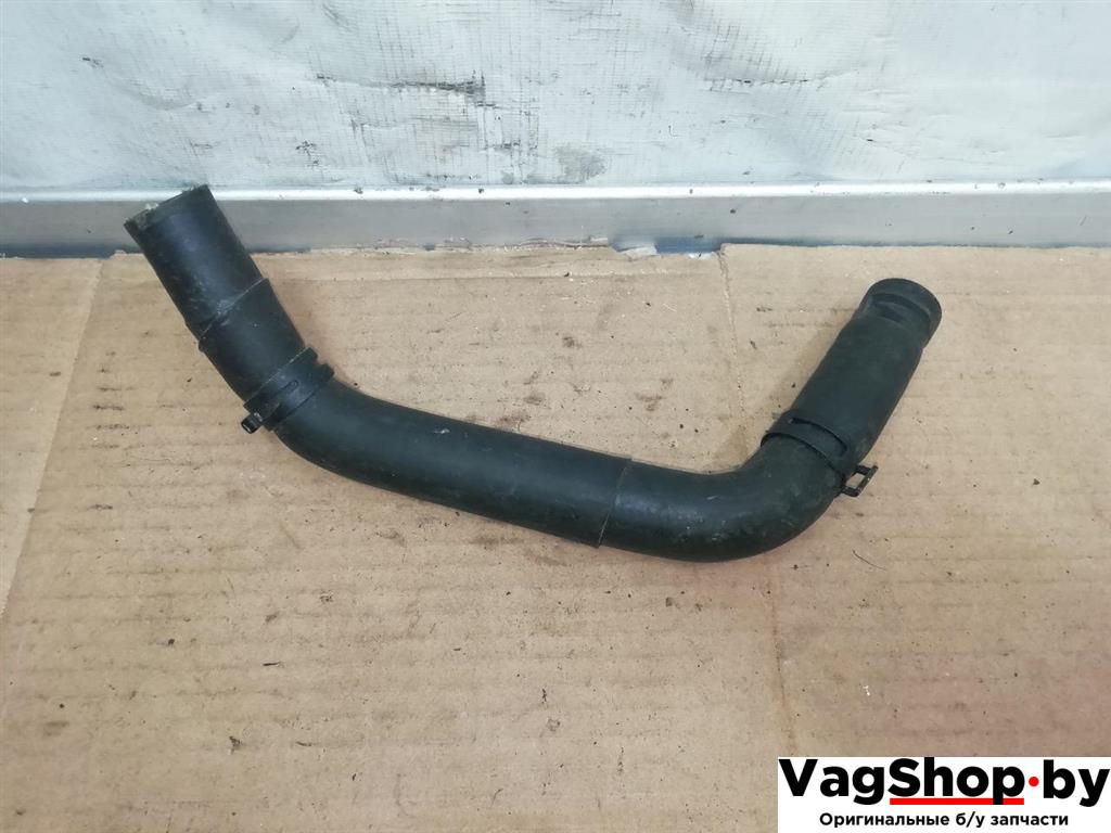 патрубок (трубопровод, шланг) Volkswagen Passat B6 2006, 2.0 л., TDi, BKP, дизель, МКПП, синий темный, универсал, передний привод, 1K0121157BJ - фото №1