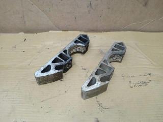 крепление стабилизатора / втулки стабилизатора Audi Q7 4L 2006, 3.0 л., TDi, BUG, дизель, АКПП, синий, внедорожник 5 дв., полный привод, 7L0411063B