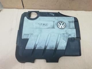 декоративная крышка двигателя Volkswagen Passat B6 2008, 2.0 л., TDi, CBA, дизель, МКПП, серебро, универсал, передний привод, 03L103925