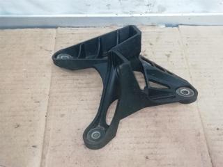 Кронштейн крепления троса КПП Volkswagen Golf Plus 1 поколение 2006, 1.9 л., TDi, BLS, дизель, МКПП, серый, хетчбэк 5 дв., передний привод, 1K0711789G