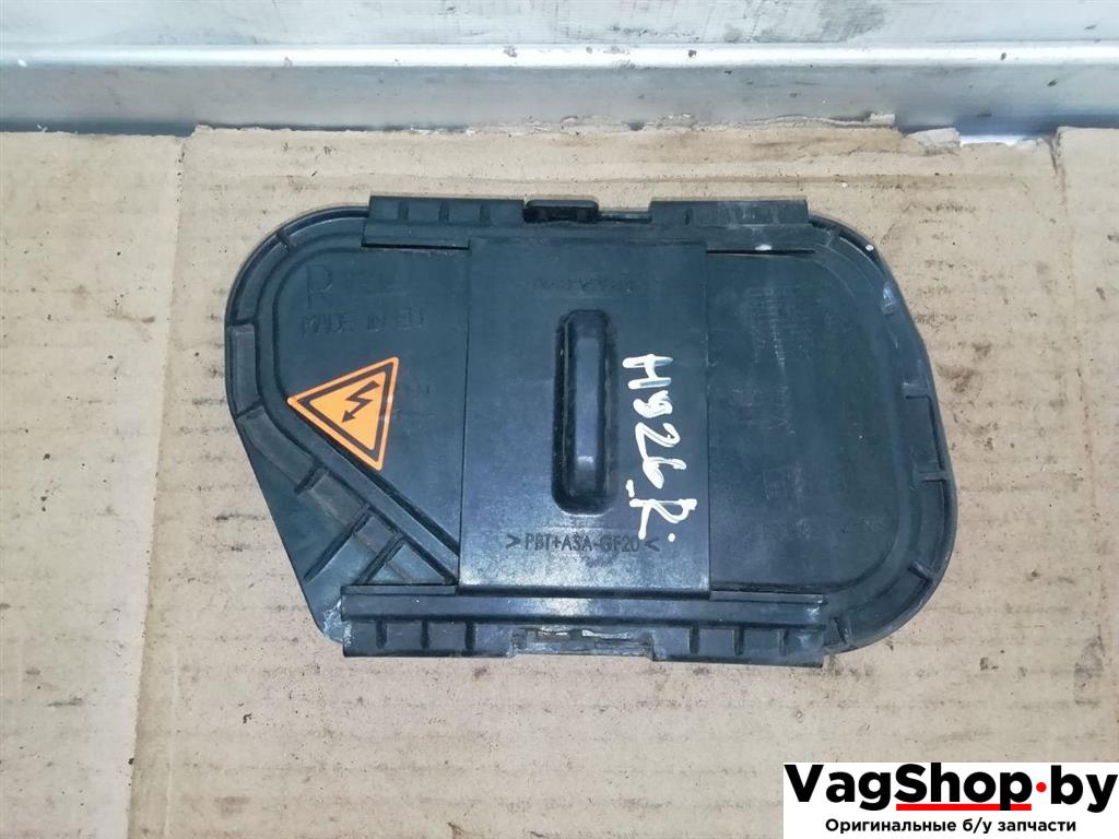 Крышка (заглушка) задняя фары Audi Q7 4L 2006, 3.0 л., TDi, BUG, дизель, АКПП, синий, внедорожник 5 дв., полный привод - фото №1