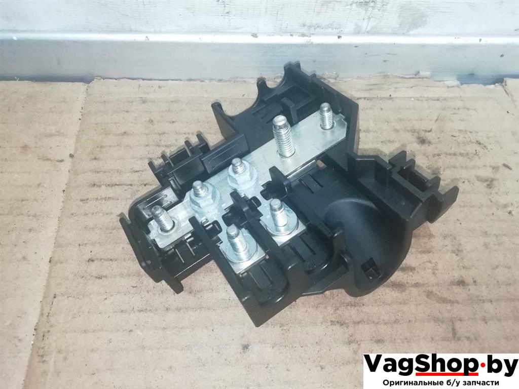 клеммник Audi A6 4F/C6 2007, 3.0 л., TDi, ASB, дизель, АКПП, голубой, универсал, полный привод, 4F0941824 - фото №1