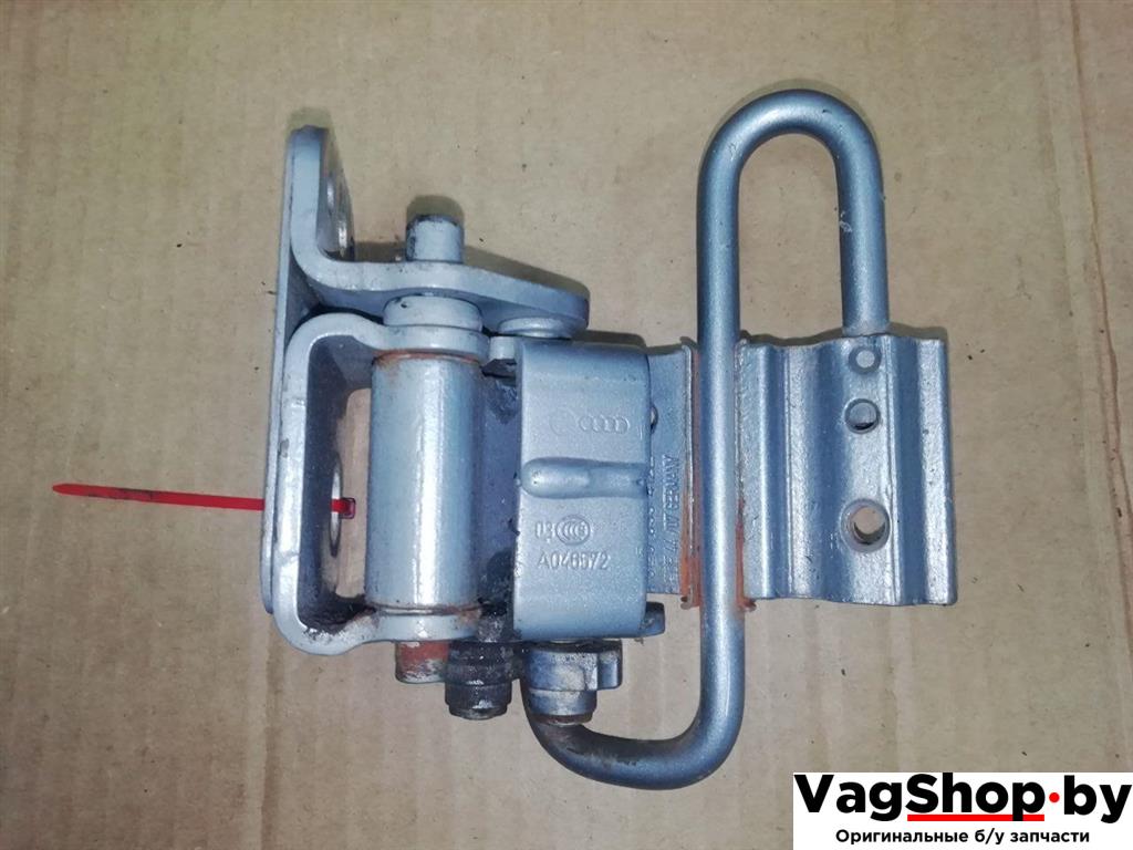 петля двери Audi A6 4F/C6 2007, 3.0 л., TDi, ASB, дизель, АКПП, голубой, универсал, полный привод, 8E0833412E - фото №1