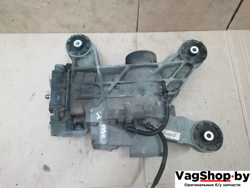 редуктор заднего моста Volkswagen Tiguan 1 поколение 2010, 2.0 л., TDi, CFG, дизель, МКПП, серебро, внедорожник 5 дв., полный привод, 0AY525010C, 0AY907554D - фото №1