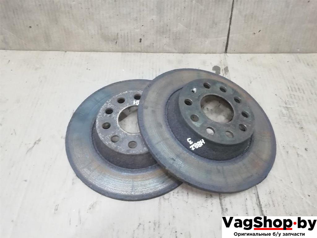 диск тормозной задний Volkswagen Tiguan 1 поколение 2010, 2.0 л., TDi, CFG, дизель, МКПП, серебро, внедорожник 5 дв., полный привод - фото №1