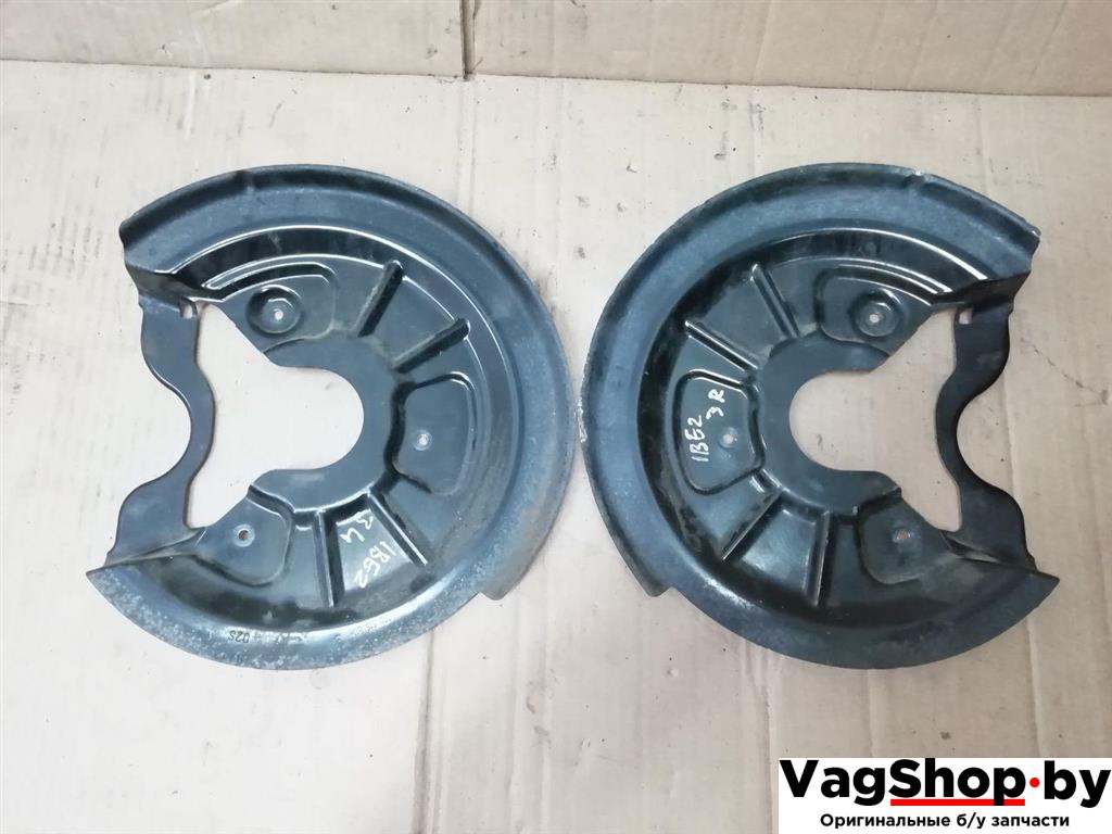 защитный кожух тормозного механизма Volkswagen Touran 2 2013, 1.6 л., TDi, CAY, дизель, МКПП, черный, минивэн, передний привод - фото №1