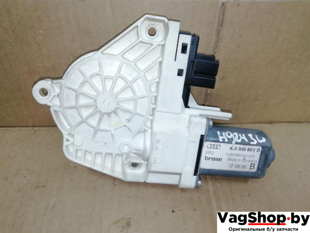 моторчик стеклоподъемника задний левый Audi Q7 4L 2006, 3.0 л., TDi, BUG, дизель, АКПП, синий, внедорожник 5 дв., полный привод, 4L0959801B - фото №1