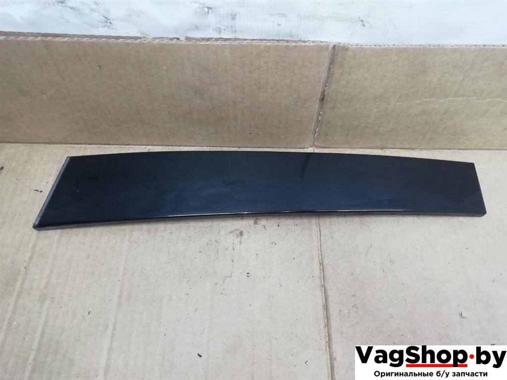 накладка двери (крышки) багажника Audi Q7 4L 2006, 3.0 л., TDi, BUG, дизель, АКПП, синий, внедорожник 5 дв., полный привод, 4L0839902Y9B - фото №1