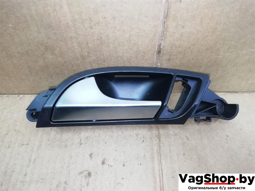 ручка внутренняя передняя левая Audi Q7 4L 2006, 3.0 л., TDi, BUG, дизель, АКПП, синий, внедорожник 5 дв., полный привод, 4L0837019 - фото №1