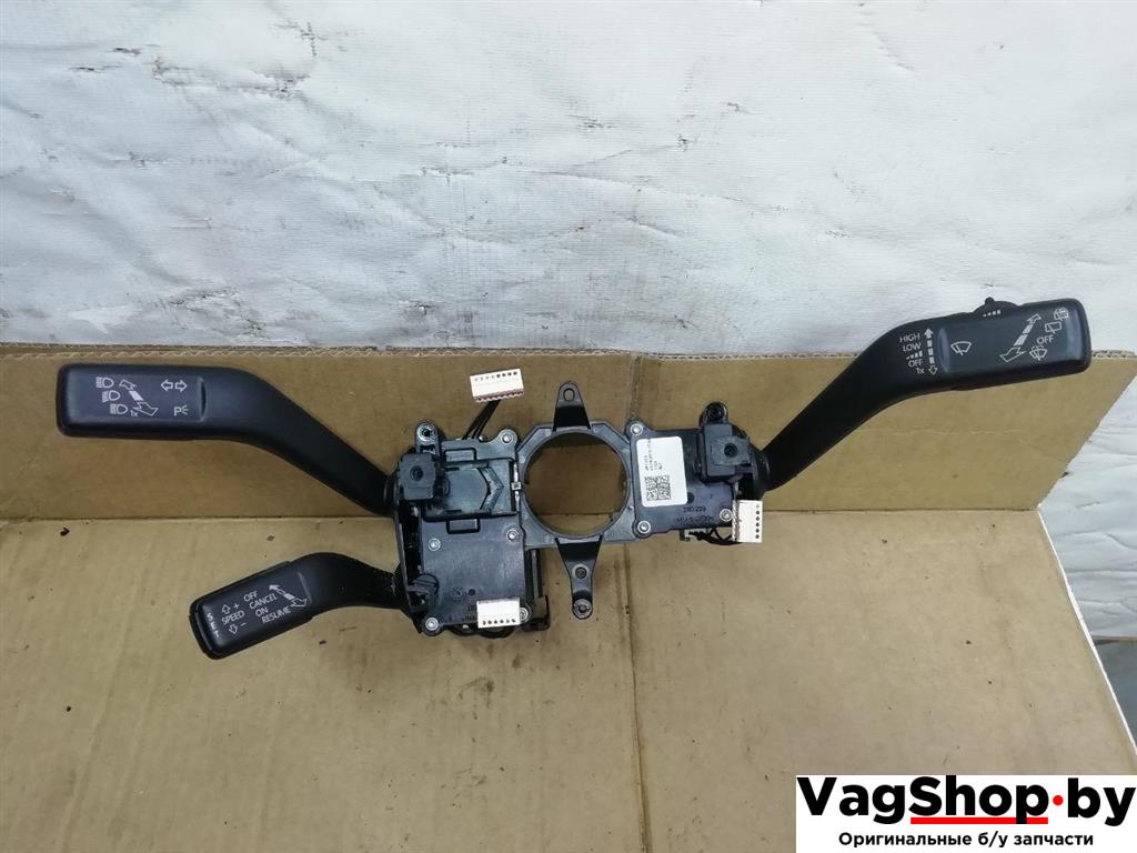 переключатель подрулевой (стрекоза) Volkswagen Passat B7 2011, 2.0 л., TDi, CFF, дизель, МКПП, черный, универсал, передний привод, 3C9953502B, 3C9953501BN - фото №1