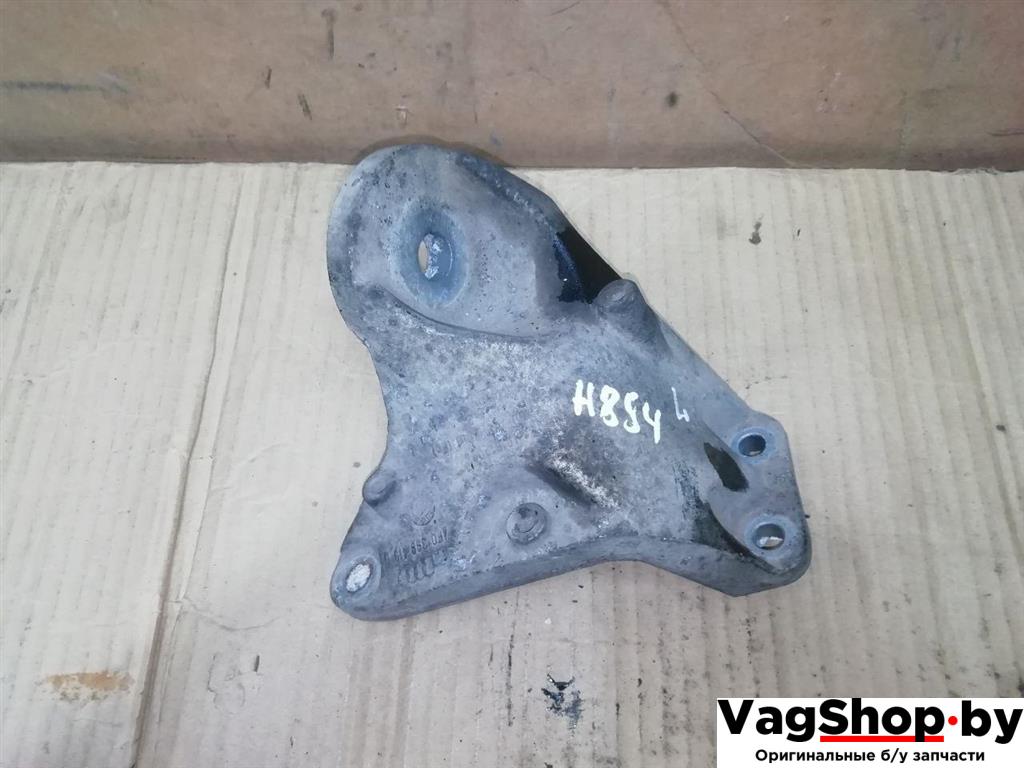 кронштейн КПП Audi A6 4F/C6 2007, 3.0 л., TDi, ASB, дизель, АКПП, голубой, универсал, полный привод, 4F0399113B - фото №1