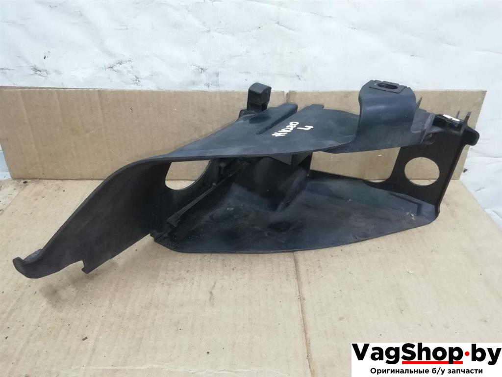 крепление фары левой Audi Q7 4L 2006, 3.0 л., TDi, BUG, дизель, АКПП, серебро, внедорожник 5 дв., полный привод - фото №1