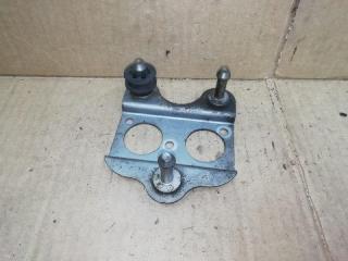 Крепление блока ABS Audi Q7 4L 2006, 3.0 л., TDi, BUG, дизель, АКПП, серебро, внедорожник 5 дв., полный привод, 7L8614235