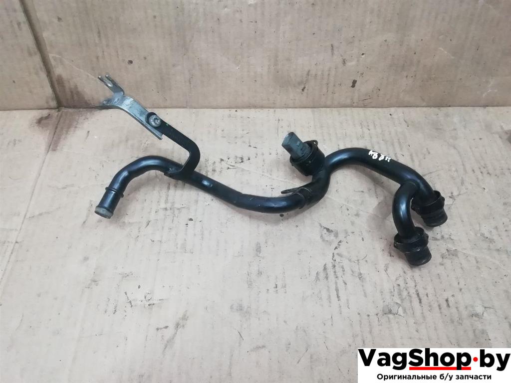 трубка охлаждающей жидкости Audi A6 4F/C6 2007, 3.0 л., TDi, ASB, дизель, АКПП, голубой, универсал, полный привод, 059121065AH - фото №1