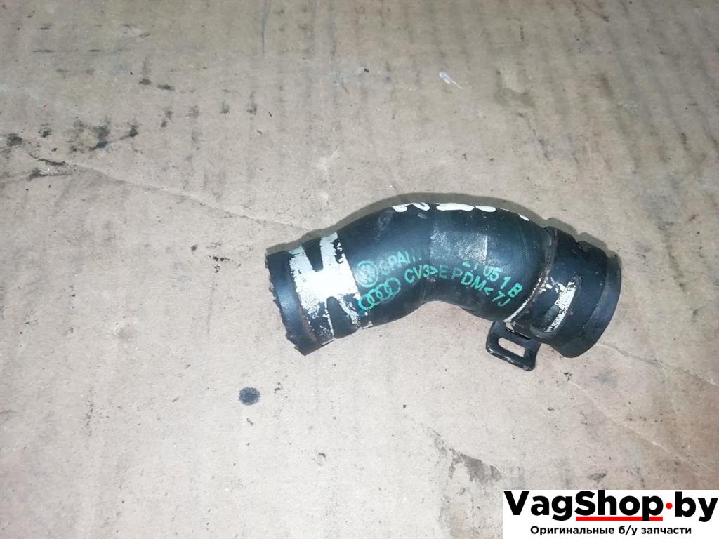 патрубок (трубопровод, шланг) Audi A6 4F/C6 2007, 3.0 л., TDi, ASB, дизель, АКПП, голубой, универсал, полный привод, 059121051B - фото №1