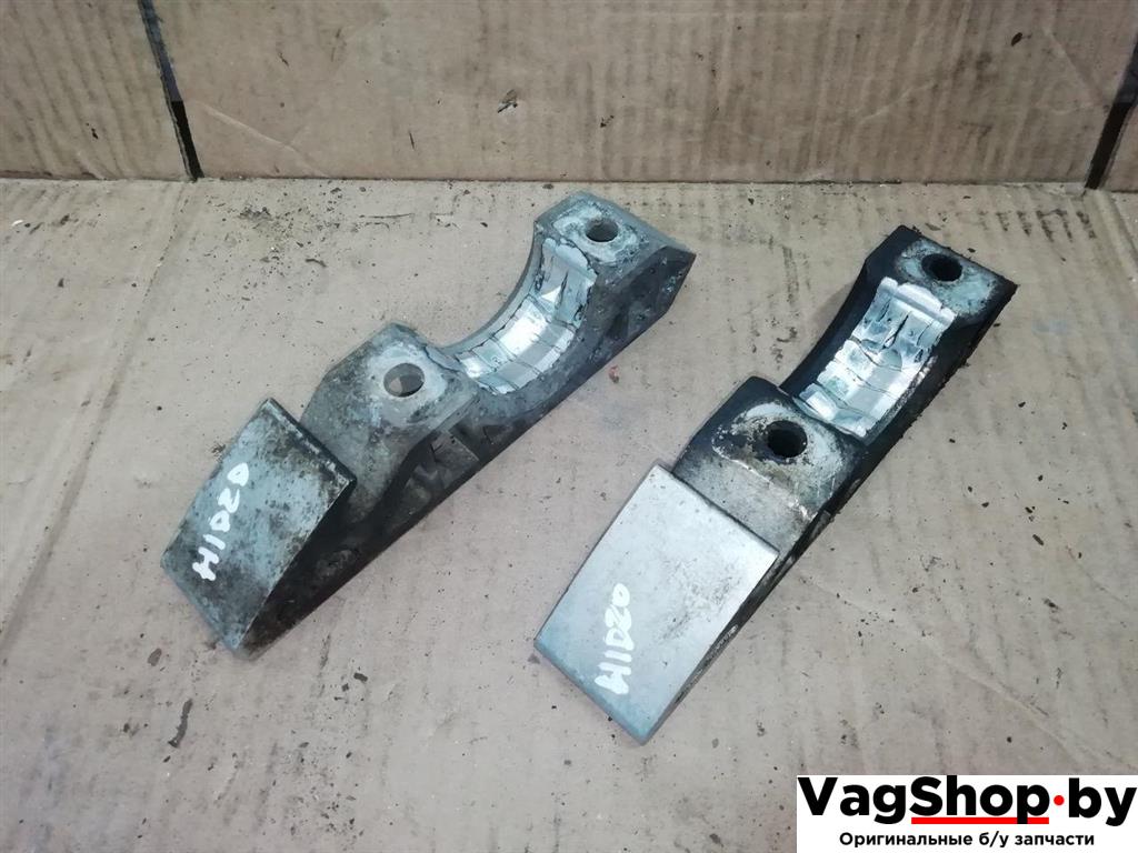 Втулка стабилизатора Audi Q7 4L 2006, 3.0 л., TDi, BUG, дизель, АКПП, серебро, внедорожник 5 дв., полный привод, 7L0411063B - фото №1