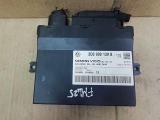 блок управления центральным замком Volkswagen Touareg 1 поколение [рестайлинг] 2009, 2.5 л., TDi, BPE, дизель, АКПП, черный, внедорожник 5 дв., полный привод, 3D0909139B