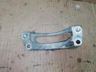 кронштейн компрессора кондиционера Volkswagen Touareg 1 поколение [рестайлинг] 2009, 2.5 л., TDi, BPE, дизель, АКПП, черный, внедорожник 5 дв., полный привод, 070260885A