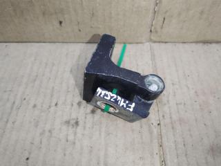 петля двери Volkswagen Touareg 1 поколение [рестайлинг] 2009, 2.5 л., TDi, BPE, дизель, АКПП, черный, внедорожник 5 дв., полный привод, 7L0833401B