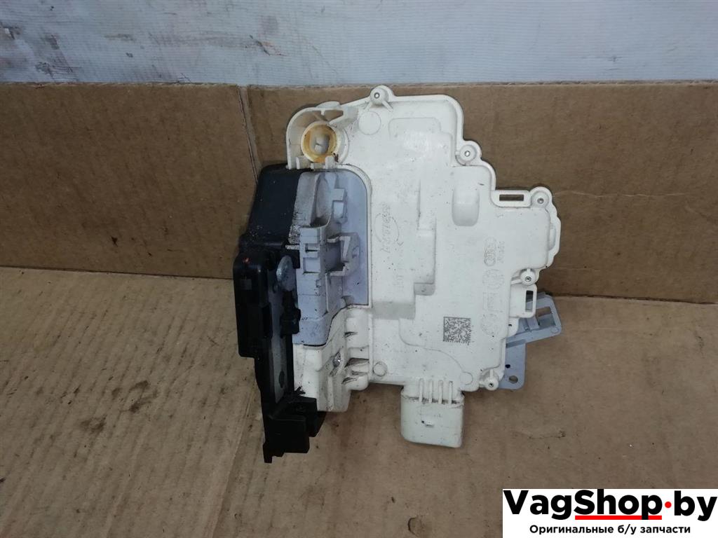 замок двери передней правой Volkswagen Passat B7 2011, 2.0 л., TDi, CFF, дизель, МКПП, черный, универсал, передний привод, 3C2837016A - фото №1