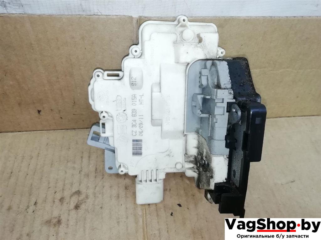 замок двери задней левой Volkswagen Passat B7 2011, 2.0 л., TDi, CFF, дизель, МКПП, черный, универсал, передний привод, 3C4839015A - фото №1