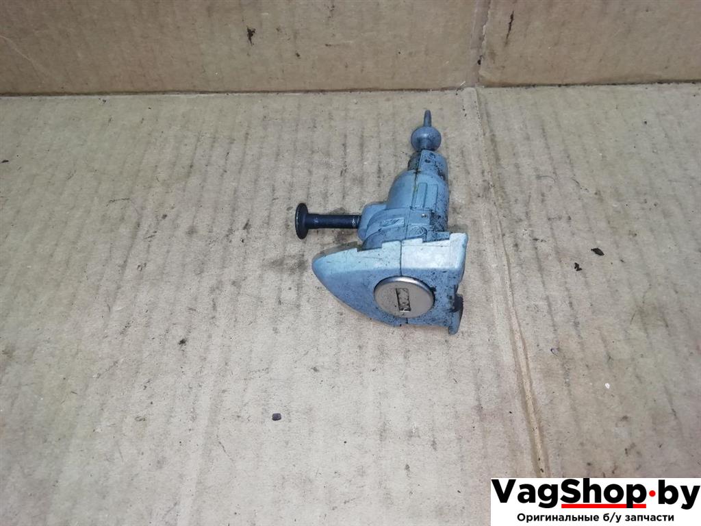 личинка дверного замка Volkswagen Passat B7 2011, 2.0 л., TDi, CFF, дизель, МКПП, черный, универсал, передний привод - фото №1