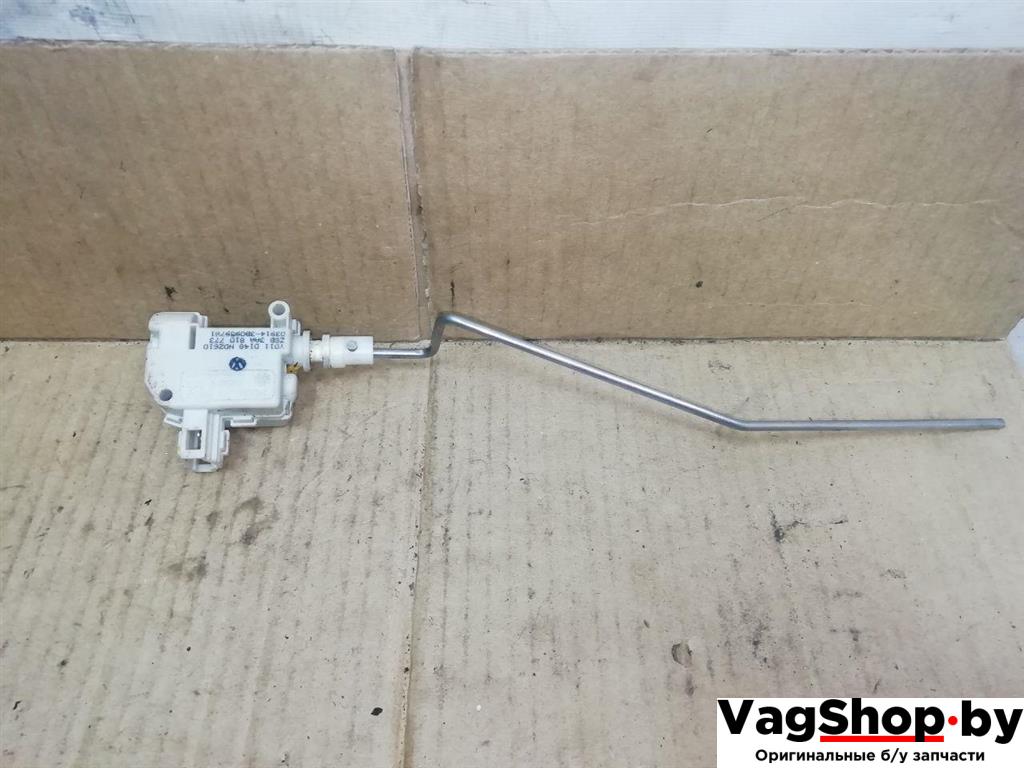 активатор замка крышки топливного бака Volkswagen Passat B7 2011, 2.0 л., TDi, CFF, дизель, МКПП, черный, универсал, передний привод, 3AA810773 - фото №1