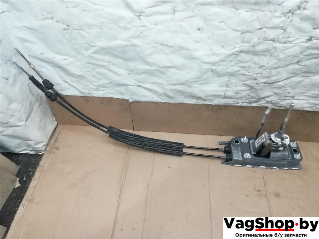 кулиса Volkswagen Passat B7 2011, 2.0 л., TDi, CFF, дизель, МКПП, черный, универсал, передний привод, 3C0711049AG, 3C0711265AE, 3C0711266N - фото №1