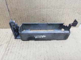 кронштейн (крепление) Volkswagen Passat B7 2011, 2.0 л., TDi, CFF, дизель, МКПП, черный, универсал, передний привод, 1K0907269E