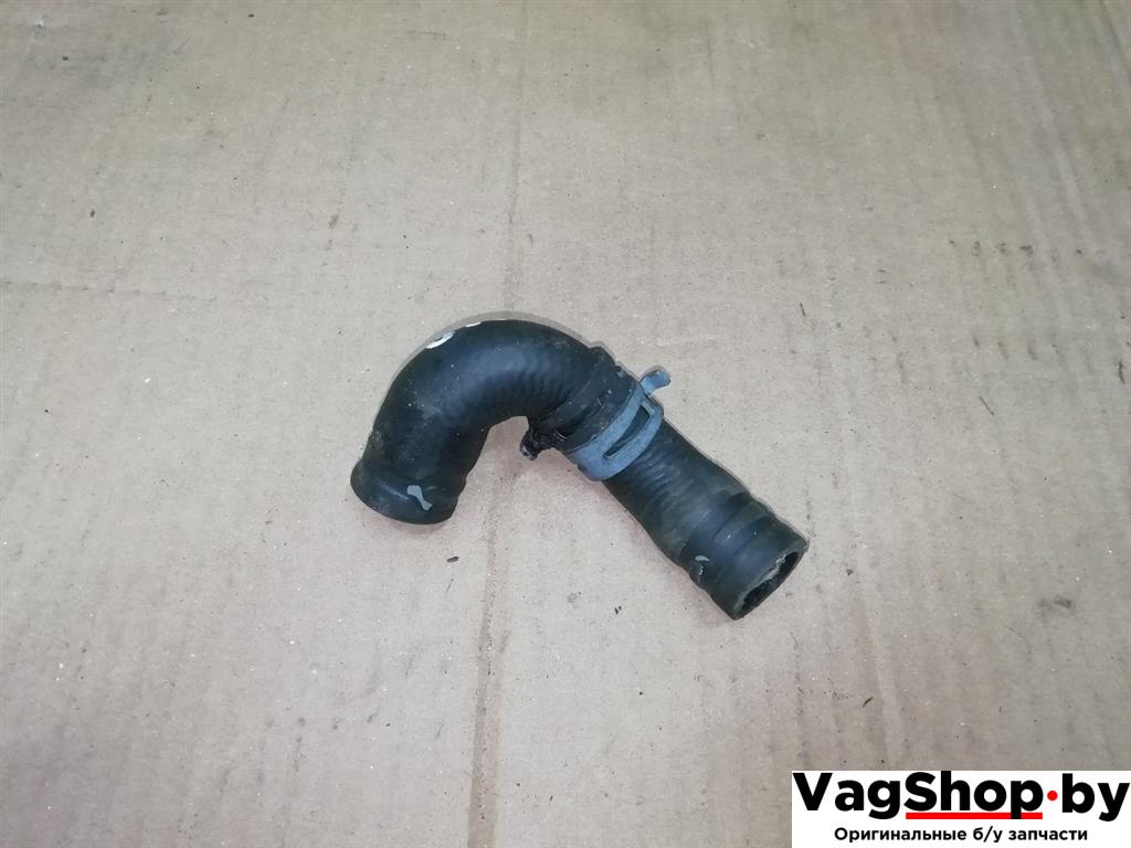 патрубок (трубопровод, шланг) Volkswagen Passat B7 2011, 2.0 л., TDi, CFF, дизель, МКПП, черный, универсал, передний привод, 1K0122058L - фото №1