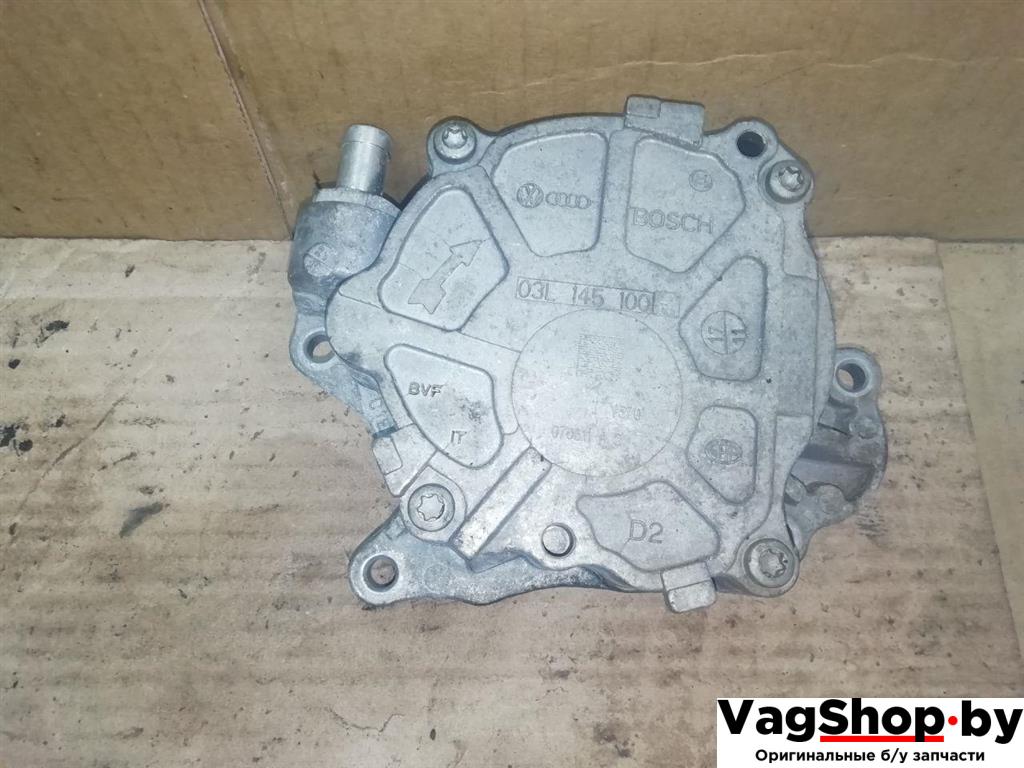 насос вакуумный Volkswagen Passat B7 2011, 2.0 л., TDi, CFF, дизель, МКПП, черный, универсал, передний привод, 03L145100F - фото №1