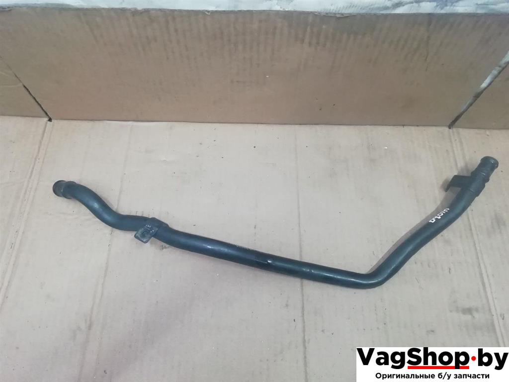 трубка охлаждающей жидкости Volkswagen Passat B7 2011, 2.0 л., TDi, CFF, дизель, МКПП, черный, универсал, передний привод, 1K0121070BR - фото №1