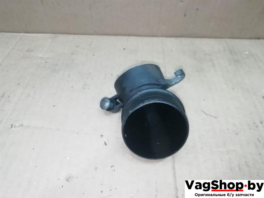 патрубок турбины Volkswagen Passat B7 2011, 2.0 л., TDi, CFF, дизель, МКПП, черный, универсал, передний привод, 3C0129635 - фото №1