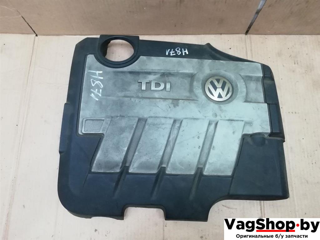 декоративная крышка двигателя Volkswagen Passat B6 2009, 2.0 л., TDi, CBA, дизель, МКПП, голубой, седан, передний привод, 03L103925AD - фото №1