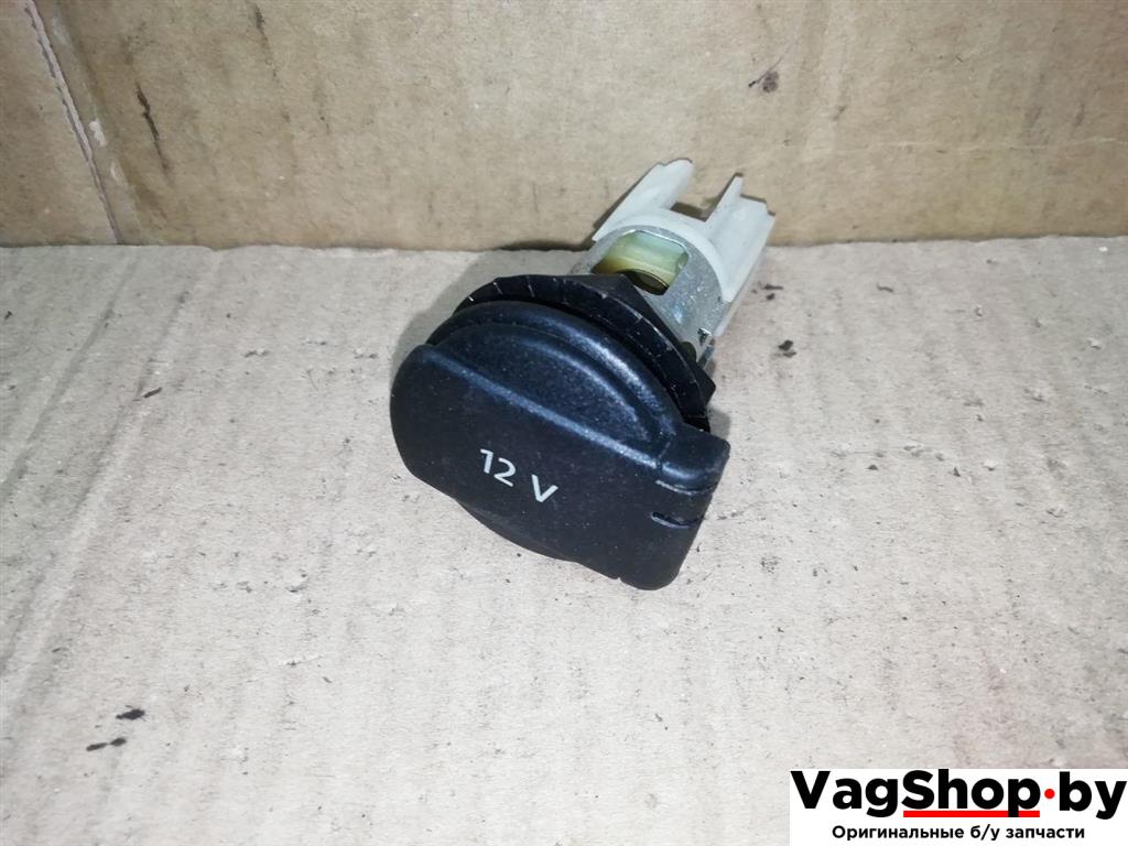 прикуриватель Volkswagen Passat B6 2009, 2.0 л., TDi, CBA, дизель, МКПП, голубой, седан, передний привод, 1K0919309 - фото №1