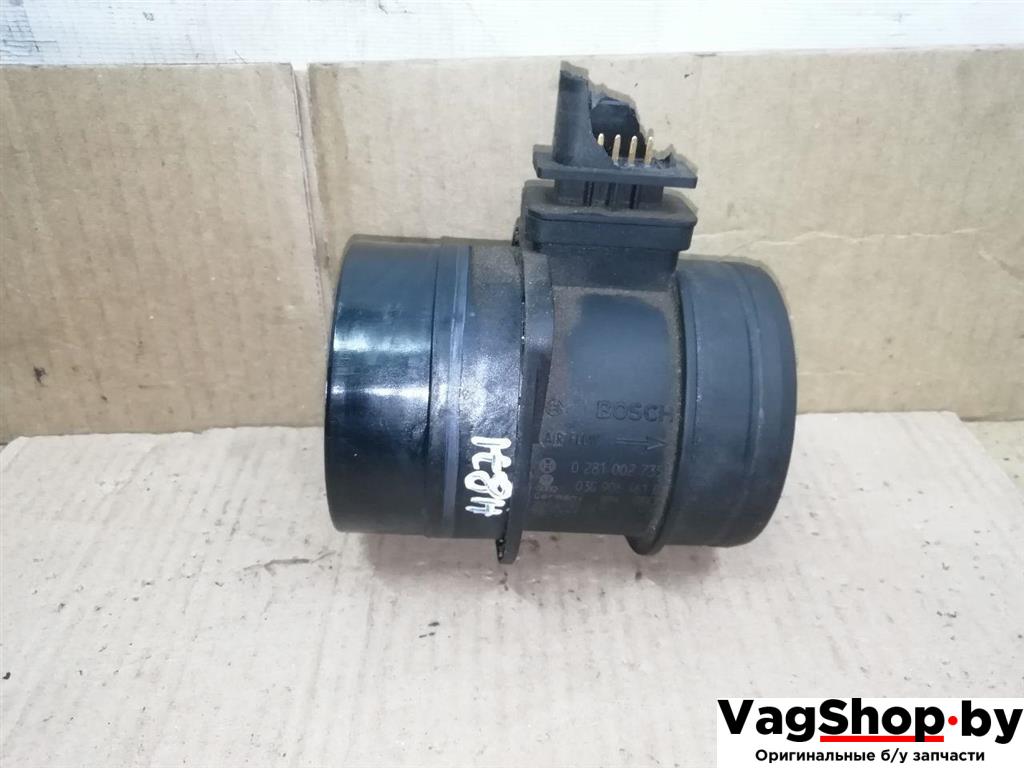 расходомер воздуха Volkswagen Passat B6 2009, 2.0 л., TDi, CBA, дизель, МКПП, голубой, седан, передний привод, 03G906461C - фото №1