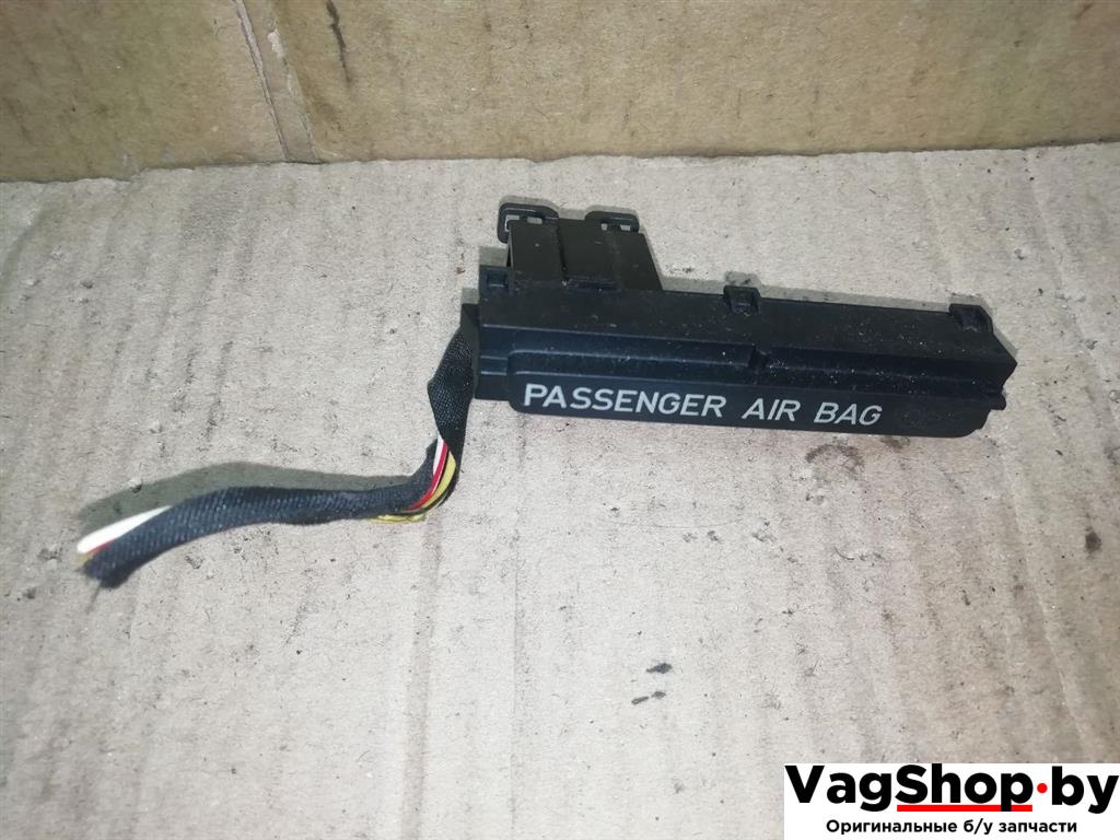 индикатор подушки безопасности Volkswagen Passat B6 2009, 2.0 л., TDi, CBA, дизель, МКПП, голубой, седан, передний привод, 3C0919234A - фото №1