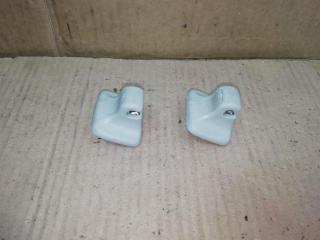 Крепление (крючок) солнцезащитного козырька Volkswagen Passat B6 2009, 2.0 л., TDi, CBA, дизель, МКПП, голубой, седан, передний привод, 1K0857561B