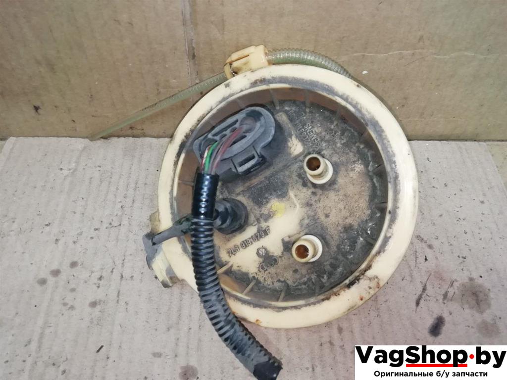 фланец (тройник) системы охлаждения Audi Q7 4L 2006, 3.0 л., TDi, BUG, дизель, АКПП, серебро, внедорожник 5 дв., полный привод, 7L8919679F - фото №1